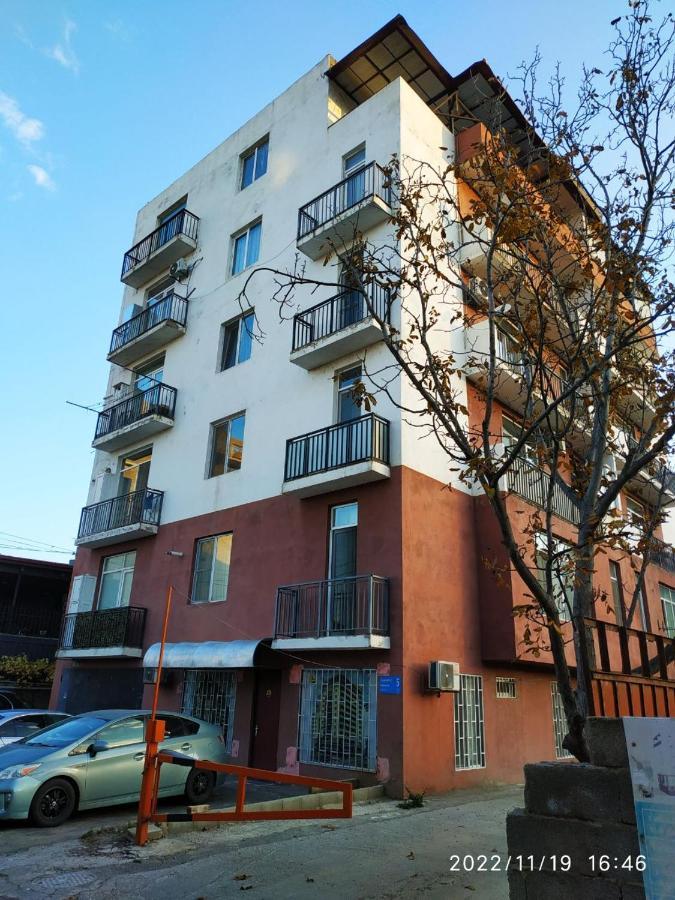 Apartment Sandra Tbilisi Exterior foto