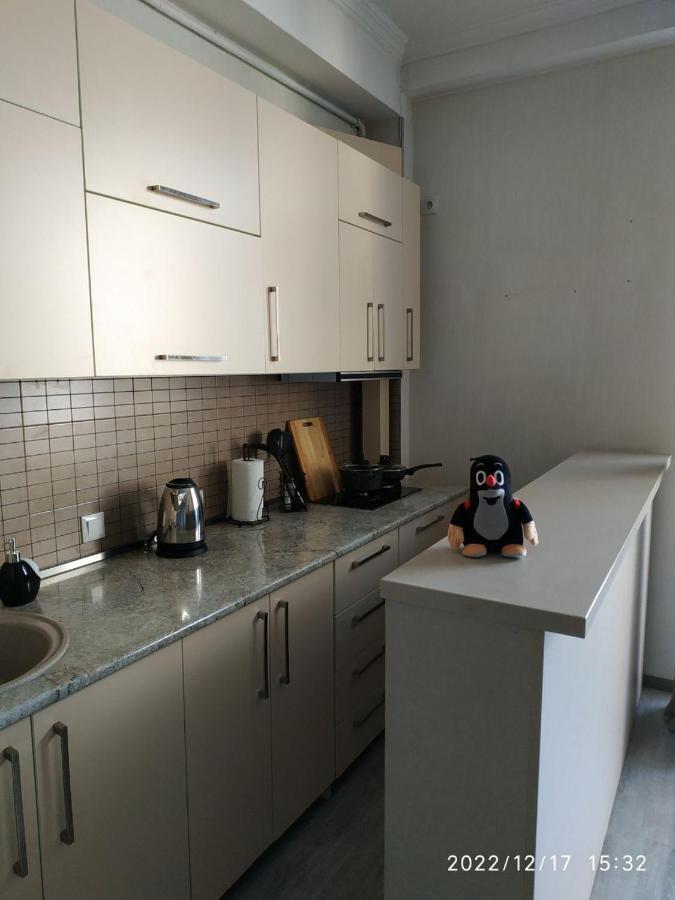 Apartment Sandra Tbilisi Exterior foto
